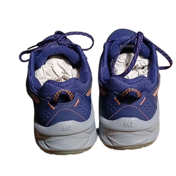 ASICS Women's Size 7.5 Purple and Pink Athletic Shoes - Picture 3 of 9